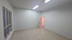 Sala comercial com 326m² no bairro Hamburgo Velho 