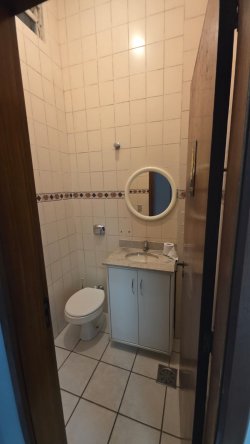 Sala comercial com 326m² no bairro Hamburgo Velho 
