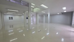 Sala comercial com 326m² no bairro Hamburgo Velho 