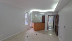 Sala comercial com 326m² no bairro Hamburgo Velho 