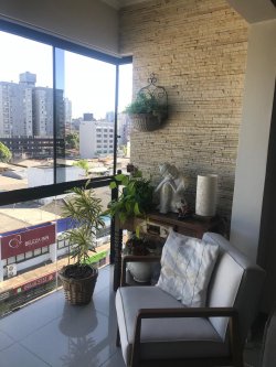 Apartamento com 02 dormitórios no Edificio Terrasse 