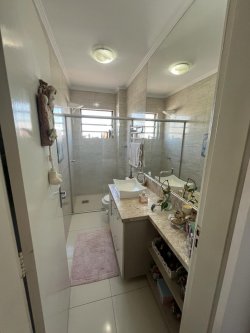 Apartamento com 02 dormitórios no Edificio Terrasse 