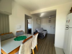 Apartamento com 02 dormitórios no Residencial Anna Nery 