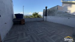 Casa com 03 dormitórios no bairro Jardim das Acácias  