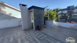 Casa com 03 dormitórios no bairro Jardim das Acácias  