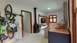 Casa com 03 dormitórios, sendo 01 suíte no bairro Rondônia  