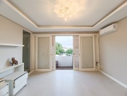 Apartamento com 03 dormitórios no bairro Boa Vista  