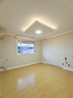 Apartamento com 03 dormitórios no bairro Boa Vista  