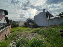 Terreno com 341m² no bairro Hamburgo Velho 
