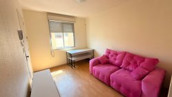 Apartamento com 01 dormitório para locação no Bairro Canudos 