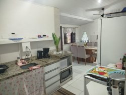 Casa com 03 dormitórios no bairro Santo Afonso 