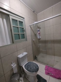 Casa com 03 dormitórios no bairro Santo Afonso 
