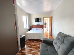 Casa com 03 dormitórios no bairro Canudos 