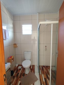 Casa com 03 dormitórios no bairro Canudos 