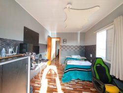 Casa com 03 dormitórios no bairro Canudos 