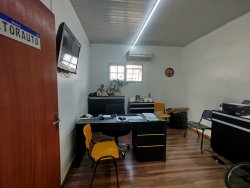 Casa com 02 dormitórios no bairro Boa Vista 