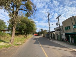 Pavilhão com 315m² para locação no bairro Lomba Grande 