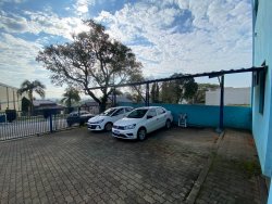 Pavilhão com 315m² para locação no bairro Lomba Grande 