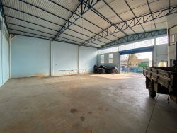 Pavilhão com 315m² para locação no bairro Lomba Grande 
