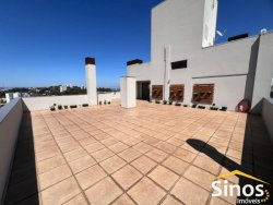 Apartamento com 03 dormitórios, sendo 01 suíte no Edifício Monte Alverne  