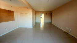 Apartamento com 03 dormitórios, sendo 01 suíte no Edifício Monte Alverne  