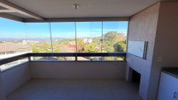 Apartamento com 03 dormitórios, sendo 01 suíte no Edifício Monte Alverne  