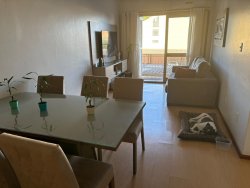 Apartamento com 02 dormitórios para locação no bairro Ouro Branco  
