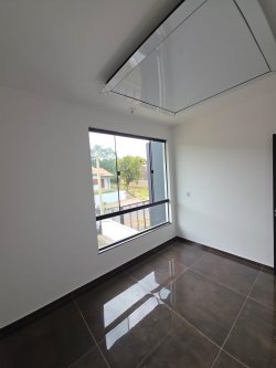 Sobrado com 02 dormitórios no bairro São Jorge 