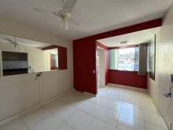 Apartamento de 01 dormitório no Edifício Dom Pedro I  