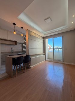 Apartamento com 02 dormitórios no Residencial Porto Marabella 
