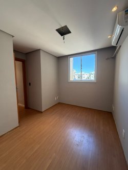 Apartamento com 02 dormitórios no Residencial Porto Marabella 