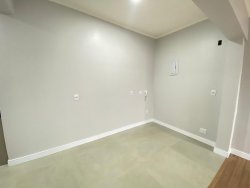Apartamento com 02 dormitórios no Edifício Sinuelo II 