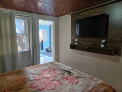 Casa com 04 dormitórios no bairro Ideal 
