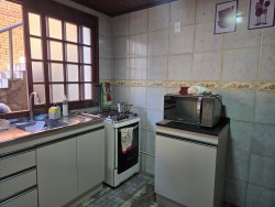 Casa com 04 dormitórios no bairro Ideal 