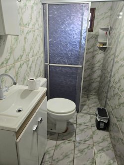 Casa com 04 dormitórios no bairro Ideal 