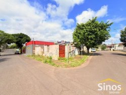 Terreno com construção com 270m² no bairro Guarani 
