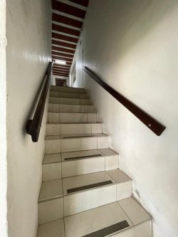 Pavilhão logístico com 548m² no bairro Rondônia 