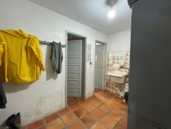 Pavilhão logístico com 548m² no bairro Rondônia 