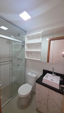 Apartamento com 02 dormitórios no Residencial Porto Marabella 