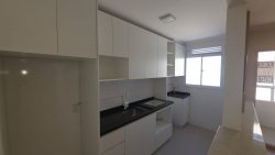 Apartamento com 02 dormitórios no Residencial Porto Marabella 