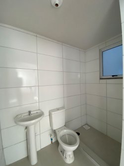 Apartamento com 02 dormitórios para locação no Residencial Hanover 