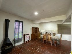 Casa ampla estilo sobrado com 05 dormitórios, sendo 01 suíte no bairro Boa Vista 