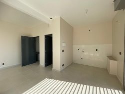 Sala comercial com 80m² para locação no Centro 