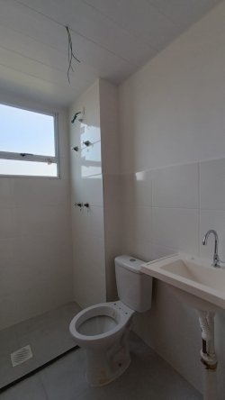 Apartamento 02 dormitórios Residencial Porto Baden  