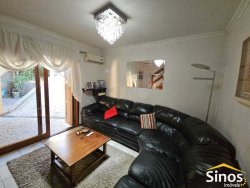 Casa com 05 dormitórios no bairro Ouro Branco 
