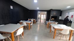 Apartamento com 02 dormitórios no Condomínio Gardens 