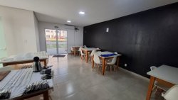 Apartamento com 02 dormitórios no Condomínio Gardens 
