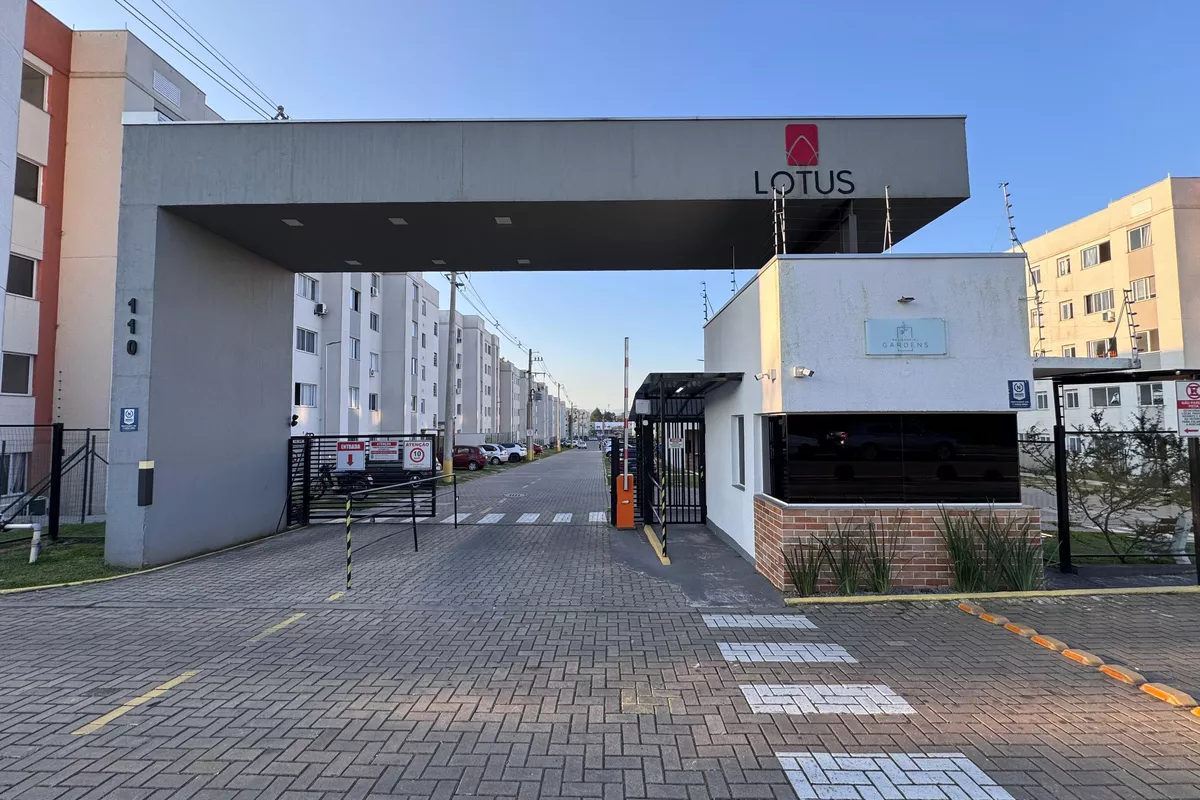 Apartamento com 02 dormitórios no Condomínio Gardens 