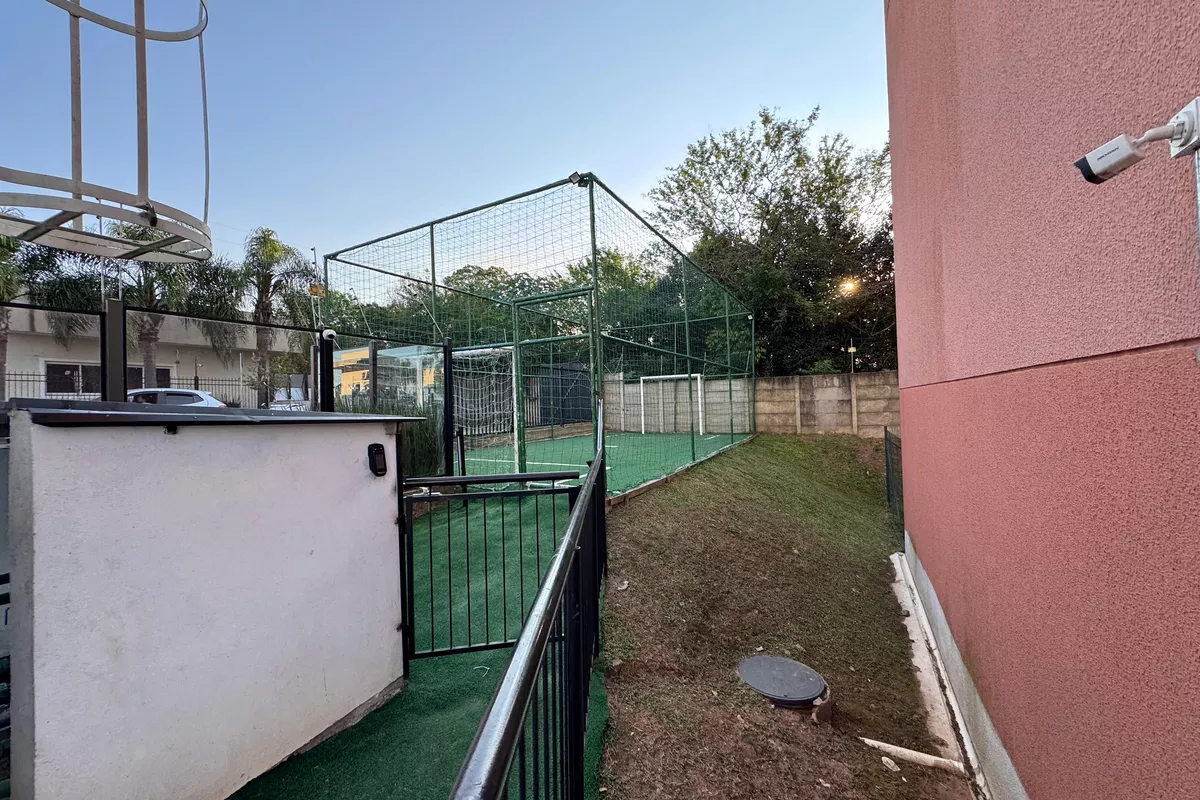 Apartamento com 02 dormitórios no Condomínio Gardens 