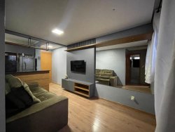 Apartamento com 02 dormitórios no Condomínio Porto Nápolis 